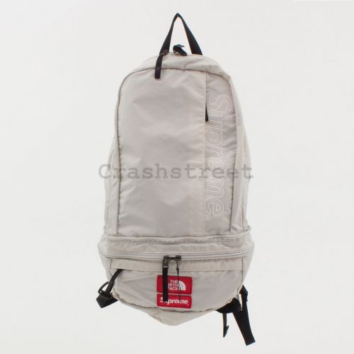 TNF Trekking Convertible Backpack Waist Bag in Stone